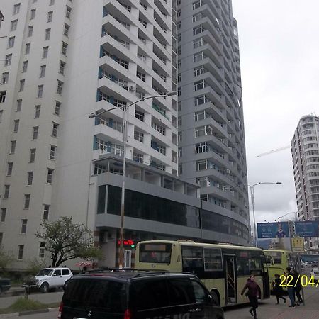 Мате Apartment Батуми Екстериор снимка