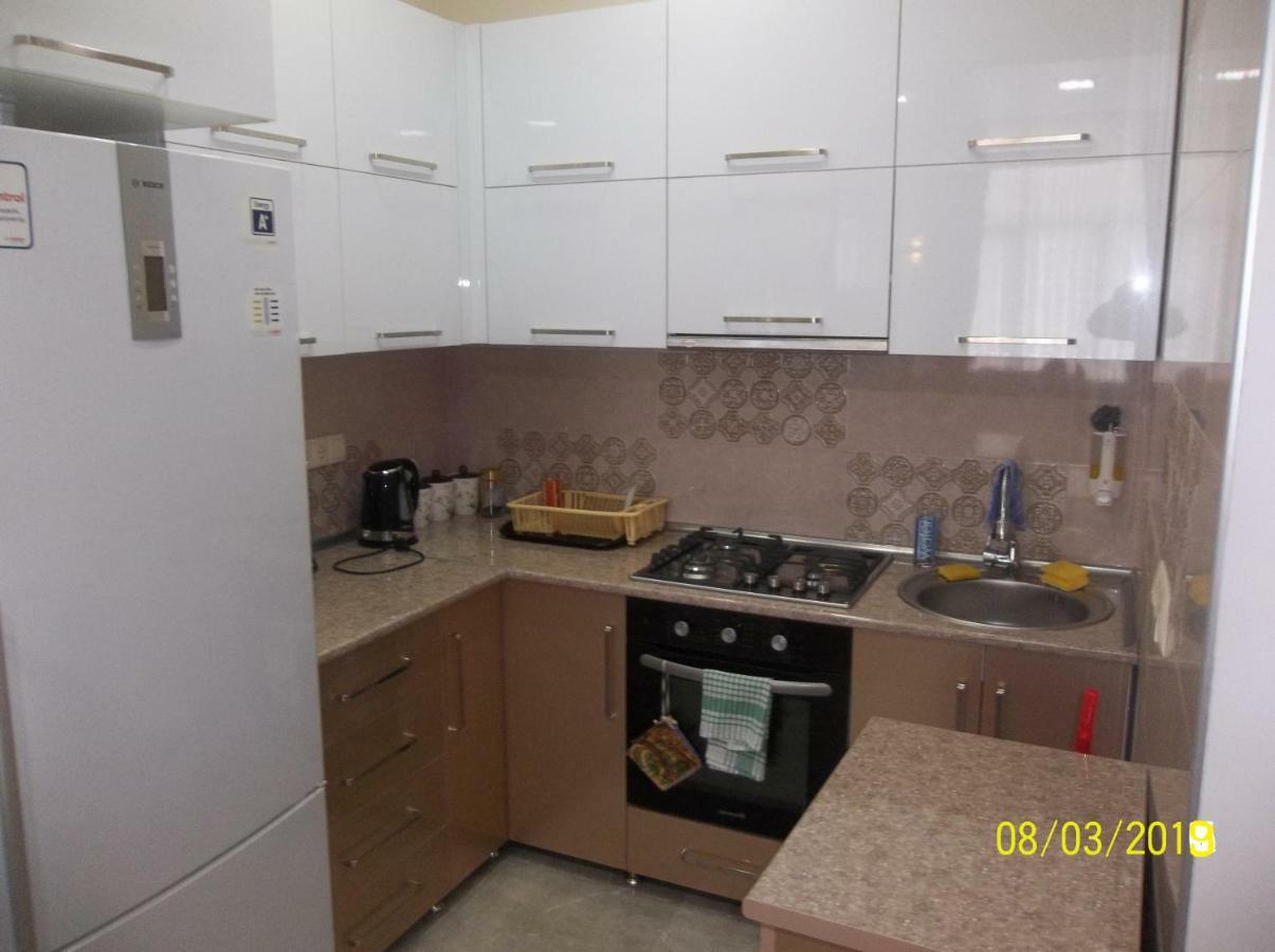 Мате Apartment Батуми Екстериор снимка