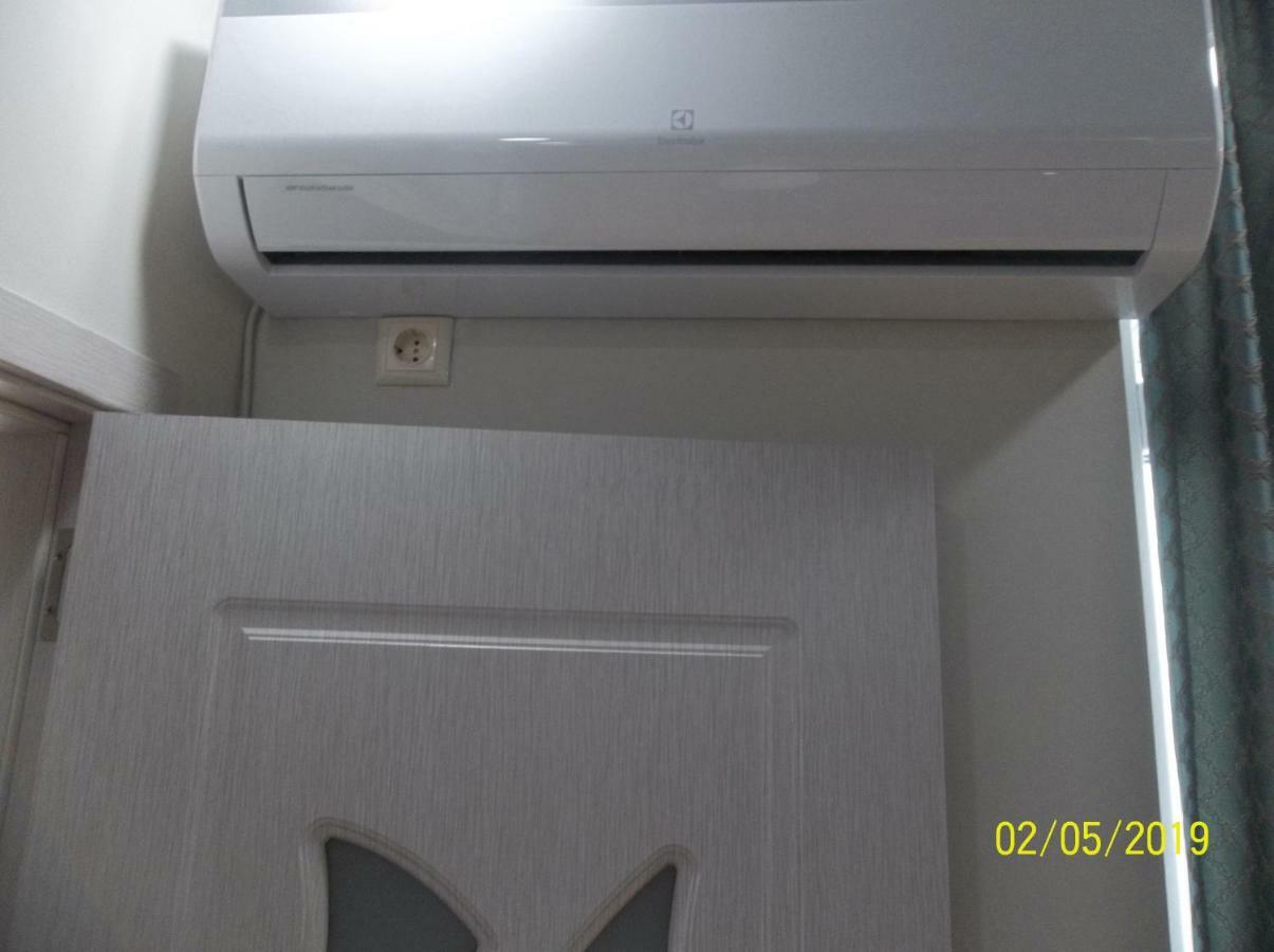 Мате Apartment Батуми Екстериор снимка
